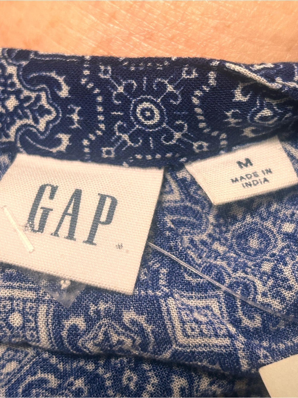 New Gap Women’s Blue LS Button Front Shorts Romper Boho Chic Casual Size Medium - Picture 5 of 6
